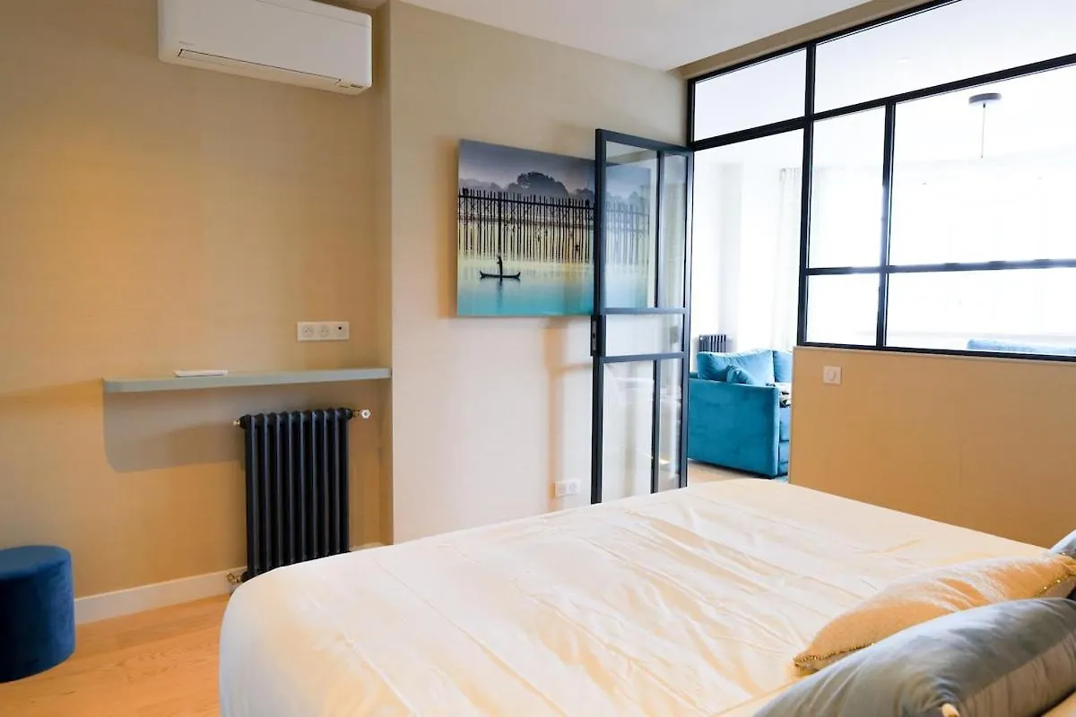 Apartment Spacieux Pour 6 - Passy, *